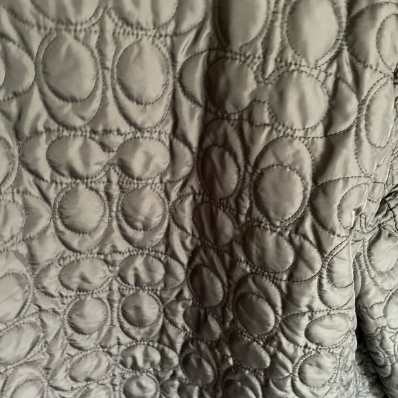 COACH Women’s Quilted Signature Logo Jacket Size L - Picture 9 of 9